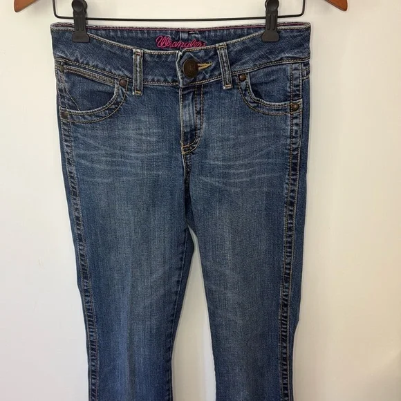 Women’s Wrangler Low Rise Bootcut Jeans Size 3/4 x 34 - Picture 4 of 12